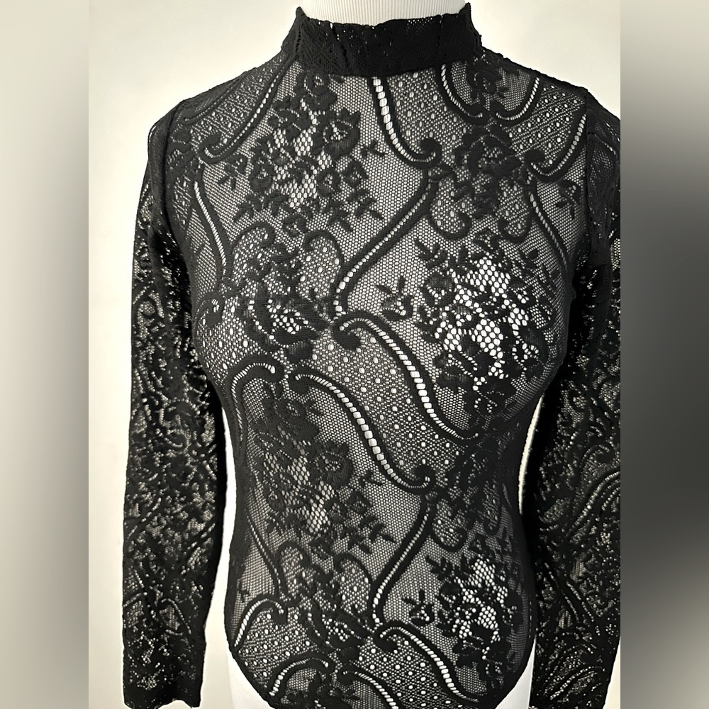 FOREVER 21 || Elegant Black Lace Bodysuit. Sz. S - Picture 7 of 12
